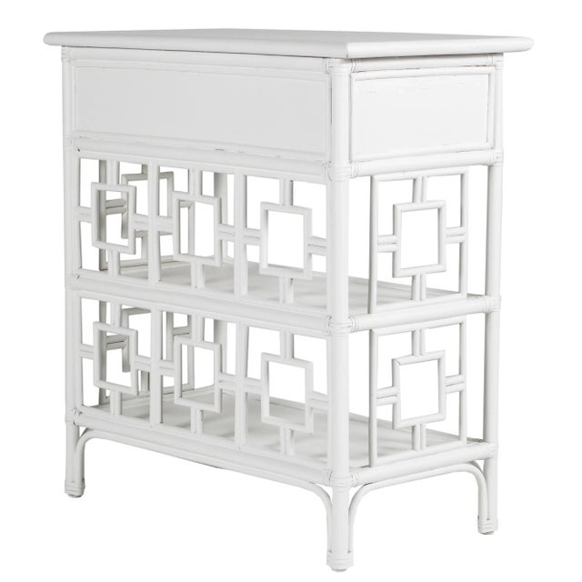 Coastal Sobe End Table - White For Sale - Image 3 of 8
