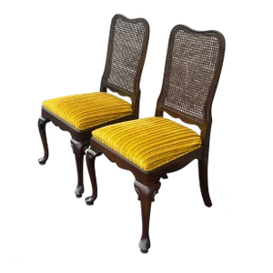 Vintage Ethan Allen Georgian Court Queen Anne Cherry Cane Back Marleborough Dining Chairs - a Pair (11-6201)