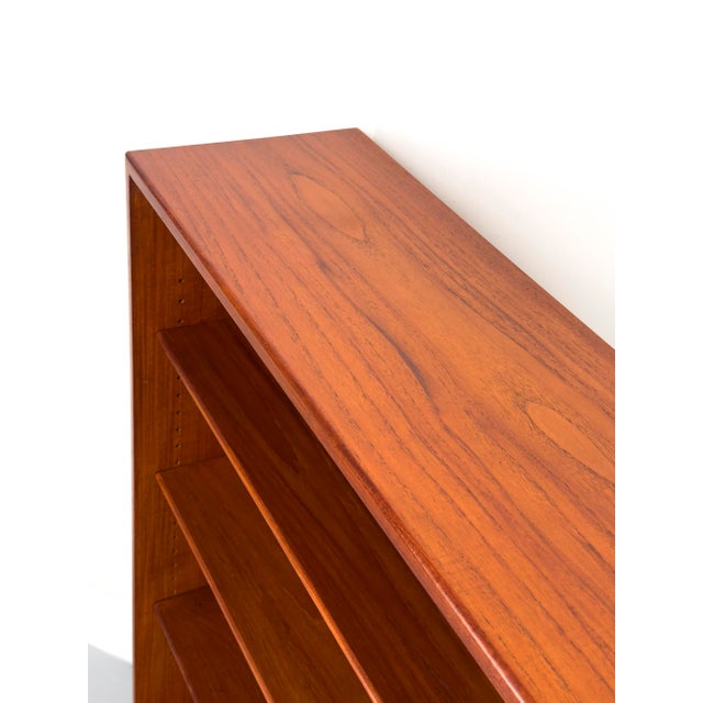 Purple Danish Teak Bookcase by Børge Mogensen for Søborg, 1960s For Sale - Image 8 of 18