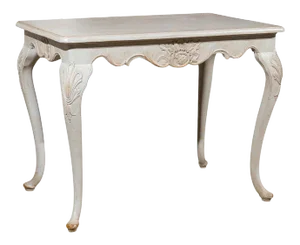 1890s Swedish Rococo Revival Painted Wood Side Table with Scalloped Apron