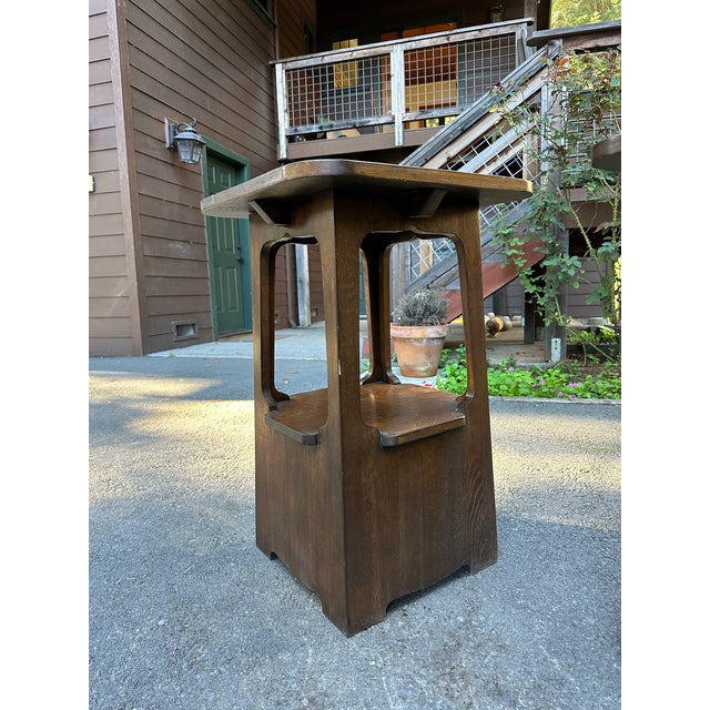 1900 - 1909 Oak Pagoda Tabouret Side Table Attributed to Charles Limbert C. Early 20th Century For Sale - Image 5 of 7