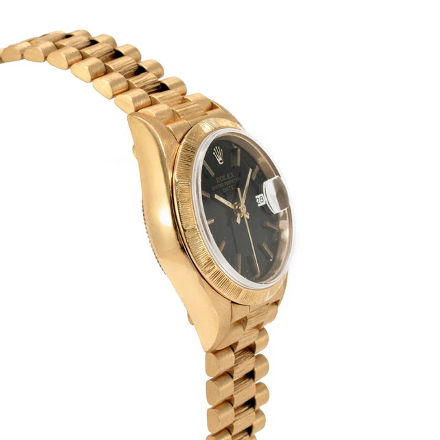 Rolex Ladies Vintage Rolex Datejust 26mm 69278 18k Gold Bark Black President Watch For Sale - Image 4 of 11