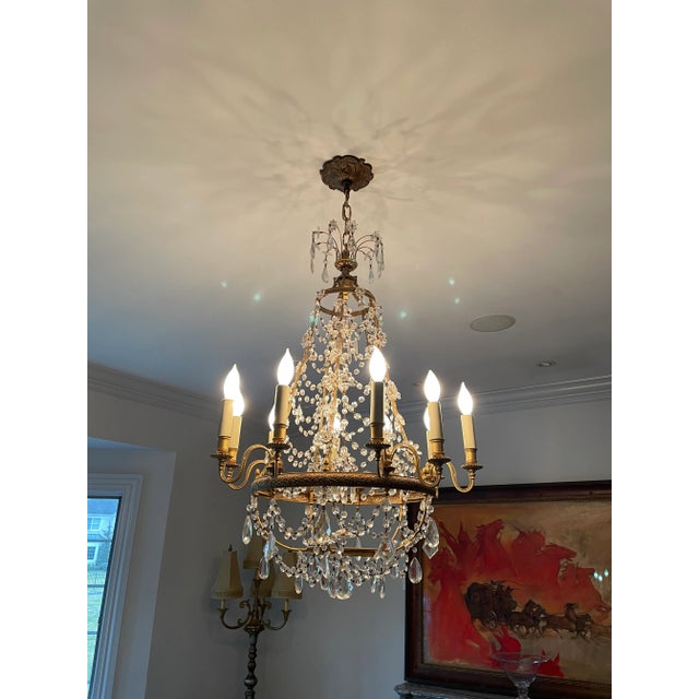 Metal 1980s Vintage Empire Brass & Crystal Basket Chandelier With 10 Lights For Sale - Image 7 of 9