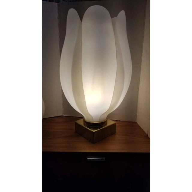 Rougier Oversized Acrylic Tulip Lamp in the Style of Roger Rougier For Sale - Image 4 of 10