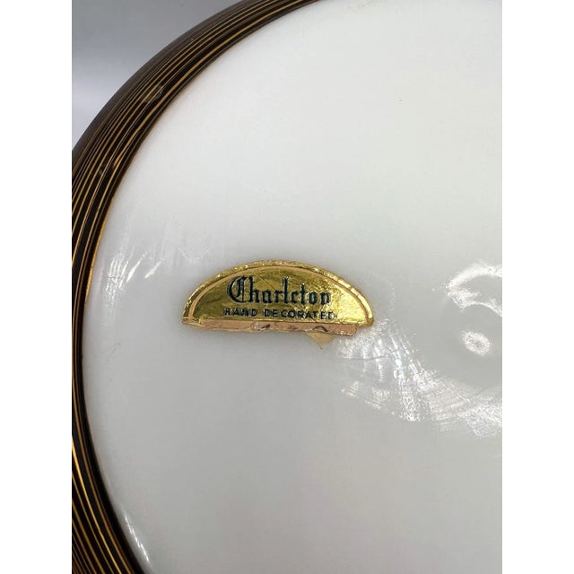 Vintage Oversized Gold Ceramic Vase With Leaf and Vine Motif – Hollywood Regency / Organic Luxe For Sale - Image 9 of 11