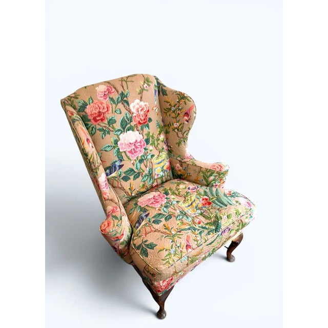 Late 20th Century Antique William & Mary Wingback Armchair in Chinoiserie Botanical Upholstery For Sale - Image 5 of 6