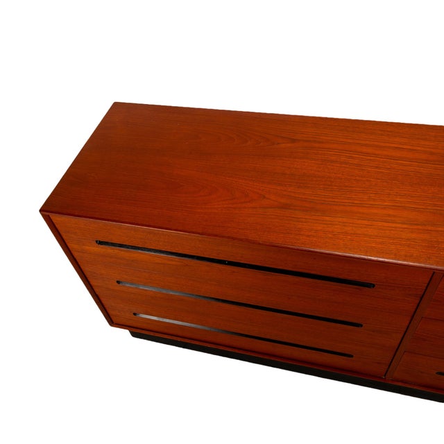Westnofa Furniture 1970s Westnofa Norwegian Scandinavian Modern Teak Lowboy Long Dresser Norway For Sale - Image 4 of 12