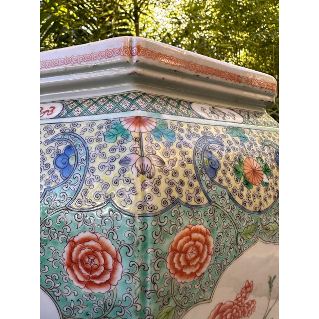 Green Antique Chinese Famille Verte Porcelain Jardiniere, Qing Dynasty, 18th Century For Sale - Image 8 of 12