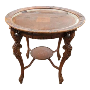 1930s French Renaissance Style Carved Walnut Side Table With Glass Tray Top