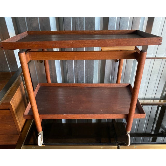 Danish Modern Poul Hundevad Expandable Teak Bar Cart Danish Modern teak rolling bar cart by Poul Hundevad function...