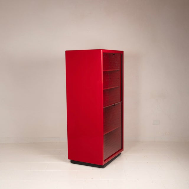 Arflex Double-Face Rotating Bookcase / Cabinet in Red Lacquer by Cini Boeri for Arflex, 1980 For Sale - Image 4 of 18