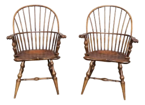Mid 20th Century Pair of d.r. Dimes Sack Back Windsor Arm Chairs Carved Knuckles "Wallace Nutting Chair"