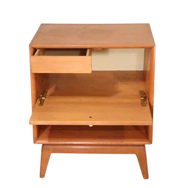 Mid Century Heywood Wakefield Encore Nightstand M 1508 C. 1955-56 For Sale - Image 13 of 15
