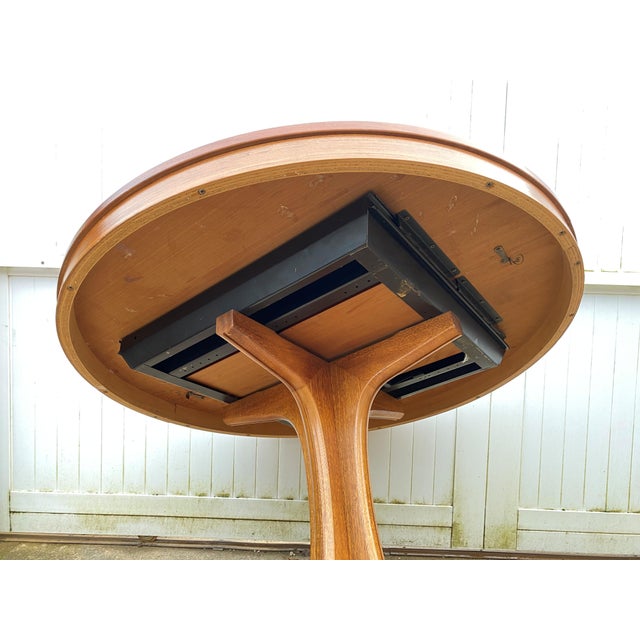 Scandinavian Round Extendable Table in Teak, 1970s For Sale - Image 11 of 18