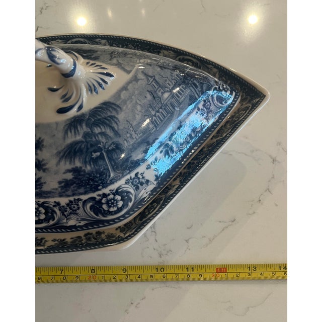 Staffordshire 19th Century British Staffordshire Pottery Blue & White Lidded Vegetable Bowl. Stunning & Rare! For Sale - Image 4 of 11
