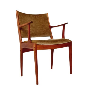 Mid-Century Modern Danish Armchair with Teak Frame and Gray Upholstery by Johannes Andersen for Uldum Møbelfabrik, 1960s For Sale