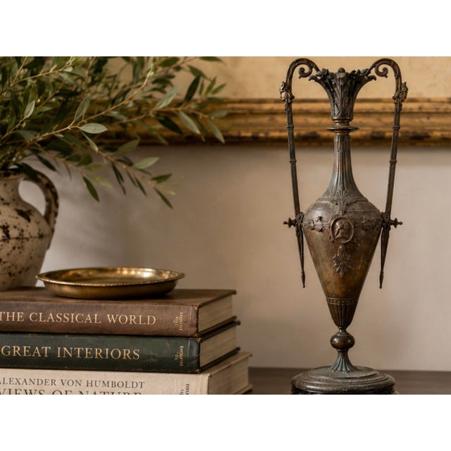 Neoclassical Urn on Marble Base – Late 19th to Early 20th Century Patinated Metal (C. 1880–1920) For Sale In Sacramento - Image 6 of 6