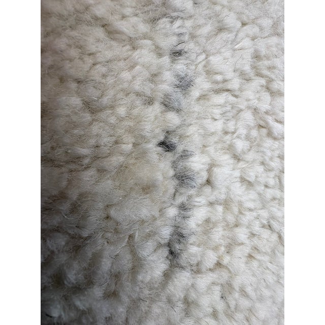 Rh Iman Diamond Wool Rug 9x12 - Ivory/Silver For Sale - Image 9 of 18