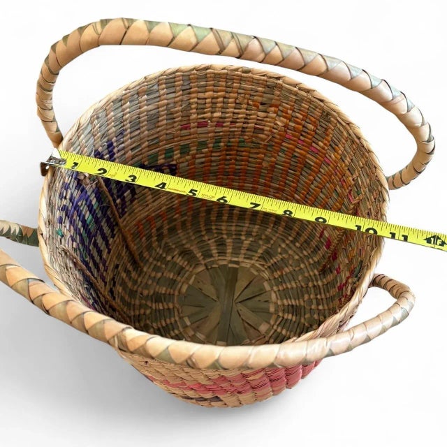 Folk Art Mexican Folk Art Woven Palm Basket With Handle Late 20th Century Vintage Handmade For Sale - Image 3 of 8