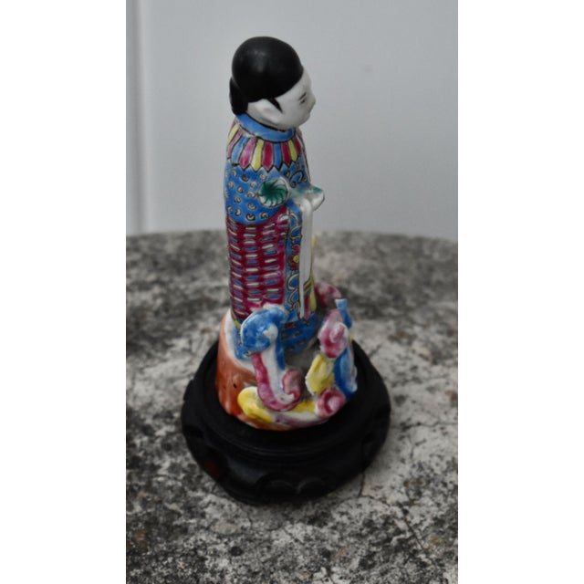 Vintage Chinese Famille Rose Porcelain Figurine Scholar Court Figure Wood Stand For Sale - Image 11 of 15
