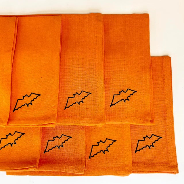 1980s Vintage French Linen Halloween Bat Napkins - Set of 8 For Sale - Image 6 of 8