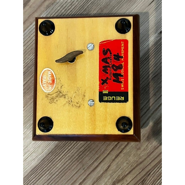 Reuge Wooden Music Box Inlaid Floral and Leaves For Sale - Image 4 of 5