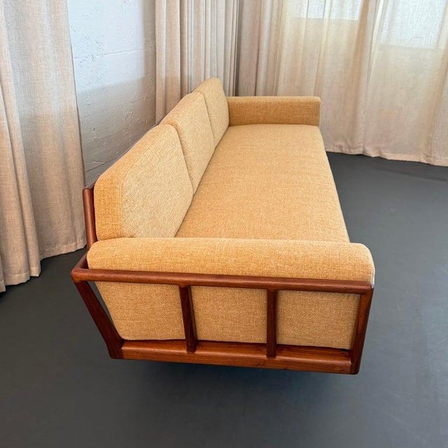 Yellow Mid-Century Modern Walnut "Rail Back" Sofa by Mel Smilow for Smilow-Thiell For Sale - Image 8 of 15