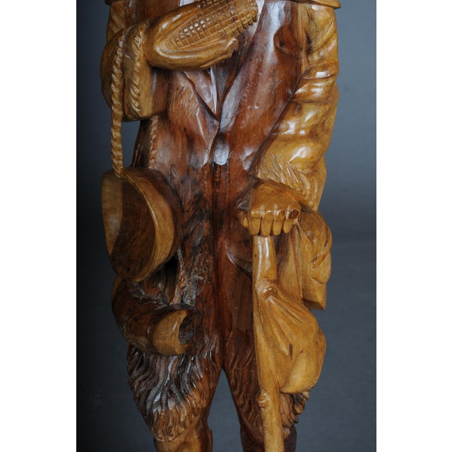 20th Century Walker with Corn on the Cob Sculpture in Limewood, South Germany For Sale - Image 6 of 18