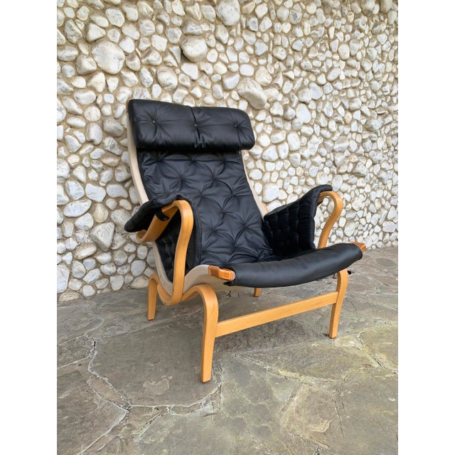 1980s Pernilla Lounge Chair in Beech & New Black Leather by Bruno Mathsson for Dux, 1970s For Sale - Image 5 of 15
