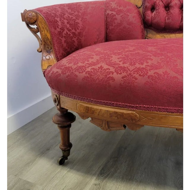 19th-Century Renaissance Revival Carved Walnut Loveseat With Tufted Damask Upholstery For Sale - Image 16 of 18