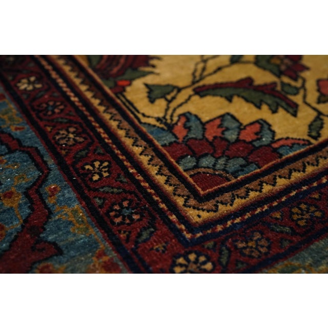 Antique Red Farahan Persian Area Rug For Sale In Washington DC - Image 6 of 9