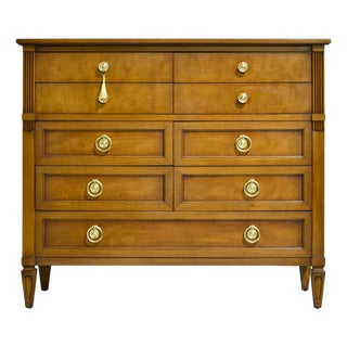 Mid Century Transitional 9 Drawer Batchelor Chest by Henredon Furniture For Sale