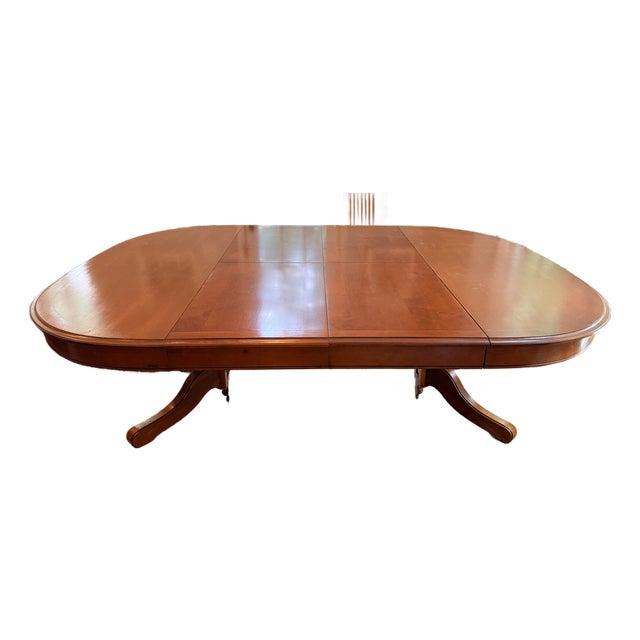 Grange Expanding Oval Pedestal Dining Table For Sale