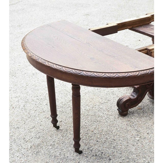 Wood Late 19th Century Extendable Round Oak Table For Sale - Image 7 of 18