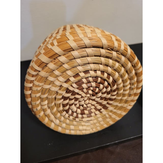 Wood 1990s Sweetgrass Hand Woven Basket With Lid For Sale - Image 7 of 11