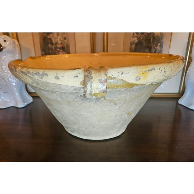 Stone A Monumental 19th Century French Tian Bowel With 2 Loop Handles and Beautiful Poor Spout For Sale - Image 7 of 18