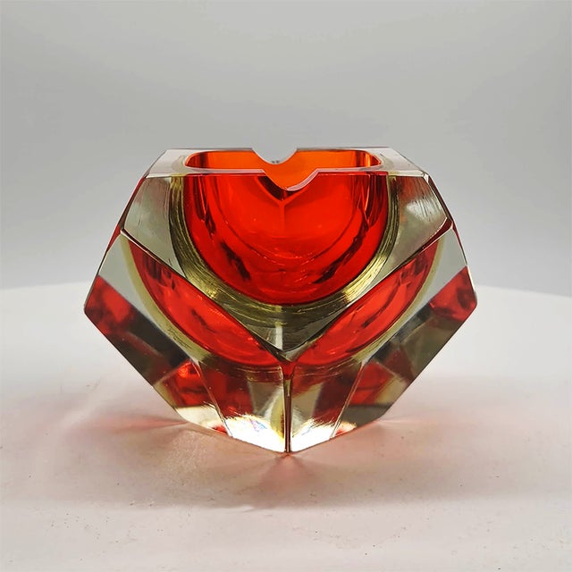 Red Ashtray or Catch-All in Murano Glass attributed to Flavio Poli for Seguso, 1960s For Sale - Image 8 of 8