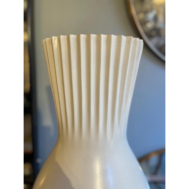 1930s Large 6599 Vase by Gariboldi for Richard Ginori, 1930s For Sale - Image 5 of 13