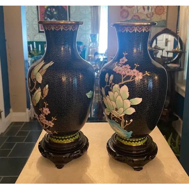 Chinese Pair of Late 20th Century Black Cloisonné Vases With Pink Roses For Sale - Image 3 of 12