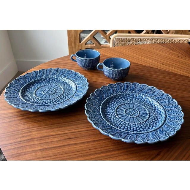 1970s Bordallo Pinheiro Blue Basketweave Dinner Plates and Cups-4 Pieces For Sale In Houston - Image 6 of 10
