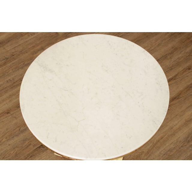 Wood American of Chicago Vintage Round Marble Top Neoclassical Style Coffee or Center Table For Sale - Image 7 of 12