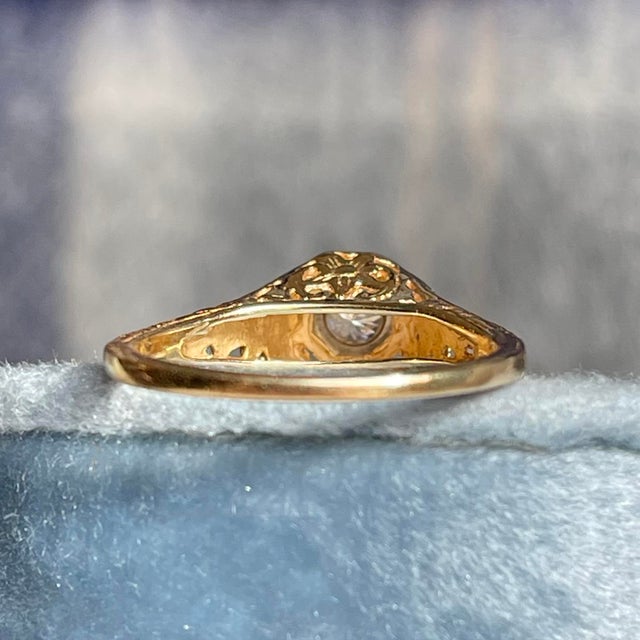 1920s 1920s Art Deco 14k Filigree Diamond Solitaire Ring, Size 5.25 For Sale - Image 5 of 8