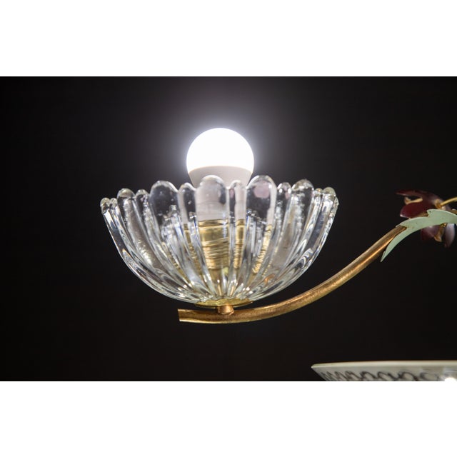 Italian Midcentury Art Decò Murano Glass and Brass Chandelier, 1950s For Sale - Image 6 of 12