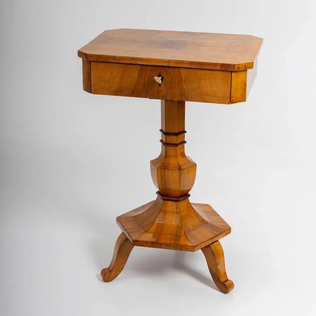 Early 19th Century Biedermeier Sewing Table, 1820 For Sale - Image 5 of 9