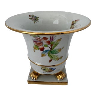 Vintage Herend Queen Victoria 6402 Claw Footed Empire Vase Cachepot Hungary For Sale