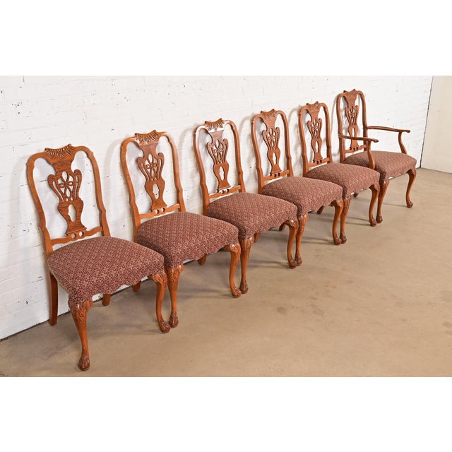 Romweber Romweber Antique Georgian Carved Walnut Dining Chairs, Set of Six For Sale - Image 4 of 14