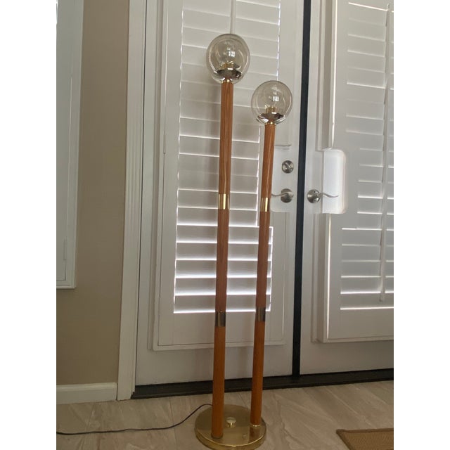 70s Mid-Century 3-Globe Oak & Brass Floor Lamp For Sale In Los Angeles - Image 6 of 10