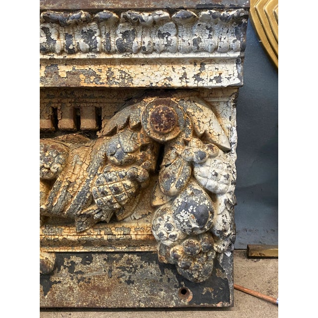 1910s Antique Iron French Architectural Frieze From Historic Vanderbilt Hotel in New York For Sale - Image 5 of 11