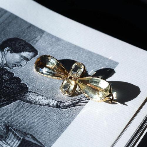 Antique 12 Karat Gold Quatrefoil Brooch with Citrine, 19th Century For Sale - Image 18 of 18