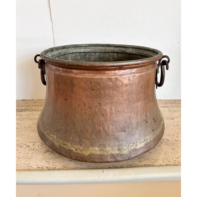 Large Farmhouse Kitchen Vessel - Hand-Hammered Copper Cauldron With Forged Iron Handles - 19th Century For Sale - Image 14 of 16